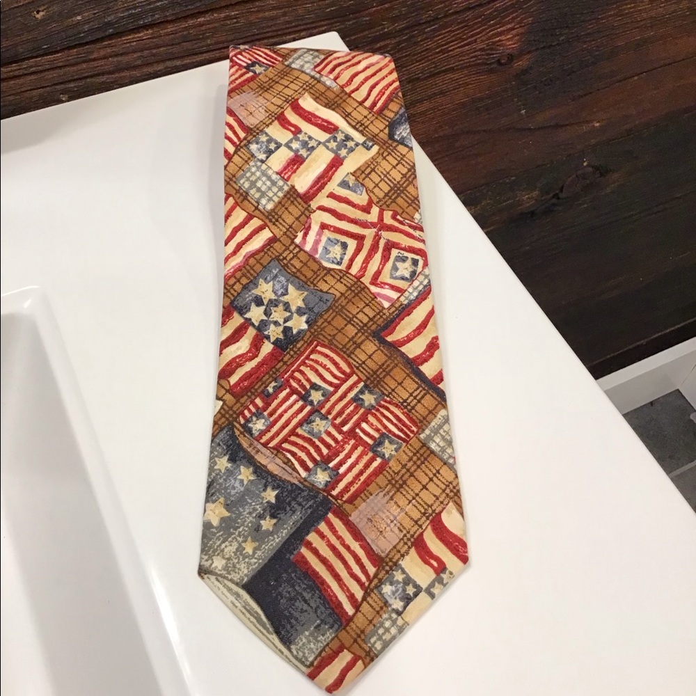 Cape Cod Neckwear Patriotic American Flag Novelty Tie
